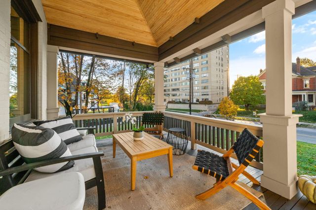 34 Woodland Avenue, Columbus, OH 43203