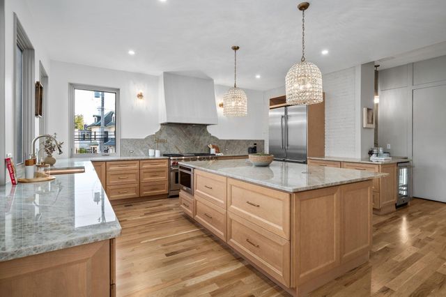 34 Woodland Avenue, Columbus, OH 43203