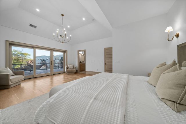 34 Woodland Avenue, Columbus, OH 43203