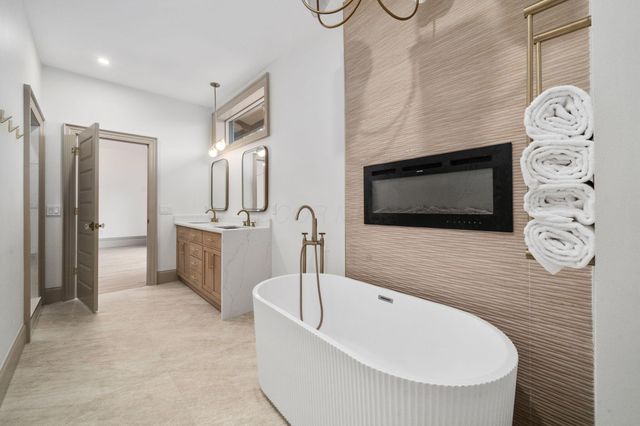 34 Woodland Avenue, Columbus, OH 43203