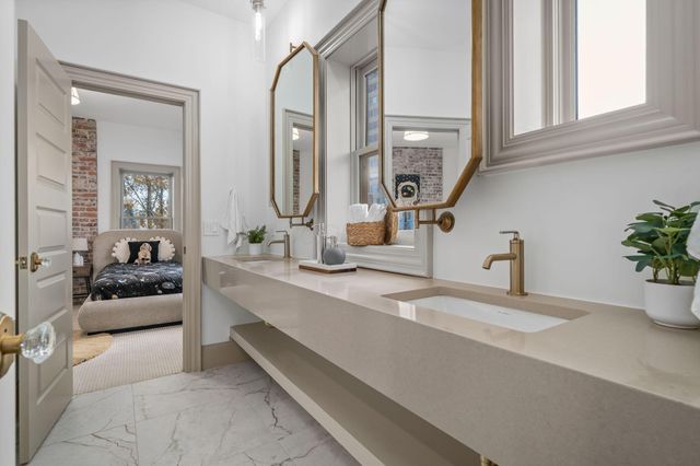 34 Woodland Avenue, Columbus, OH 43203