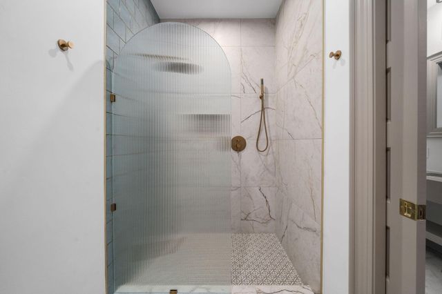 34 Woodland Avenue, Columbus, OH 43203