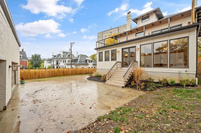 34 Woodland Avenue, Columbus, OH 43203