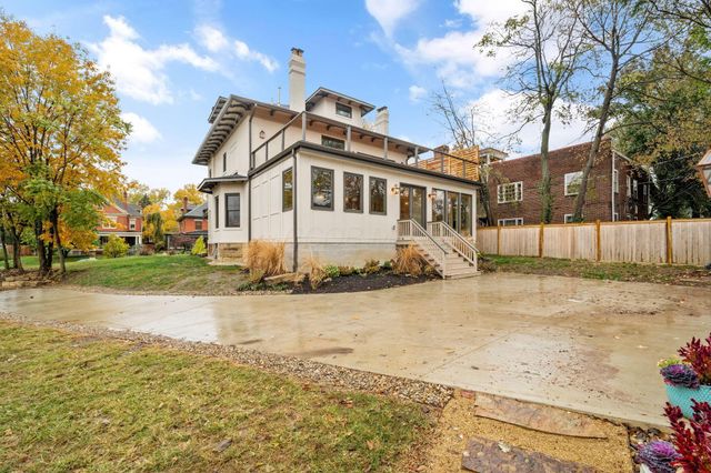 34 Woodland Avenue, Columbus, OH 43203