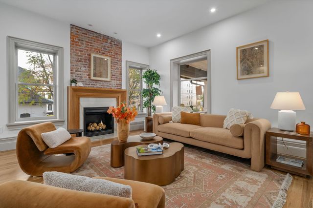 34 Woodland Avenue, Columbus, OH 43203