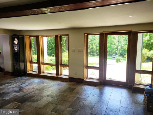 16908 SNYDERS LANDING RD, Sharpsburg, MD 21782