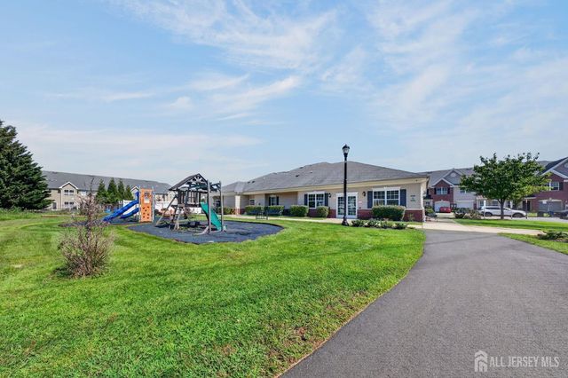 645 Doral Court, Piscataway, NJ 08854