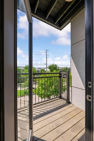 782 Riverfront Parkway 208, Chattanooga, TN 37402