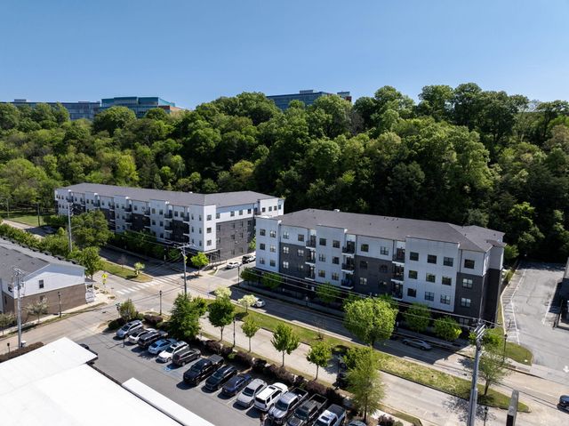 782 Riverfront Parkway 208, Chattanooga, TN 37402