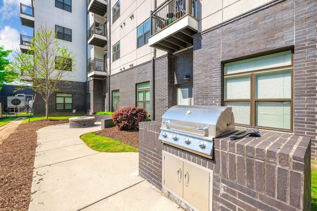 782 Riverfront Parkway 208, Chattanooga, TN 37402