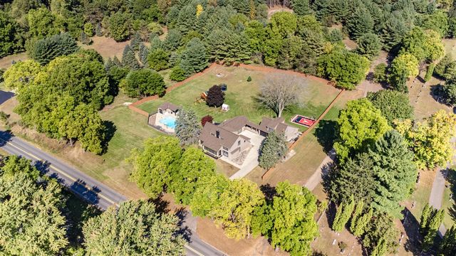 20616 Madison Avenue, Big Rapids, MI 49307