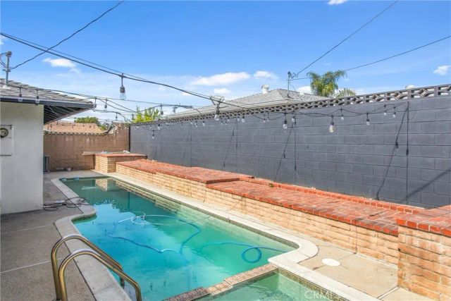 5450 Bonnie Brae, Montclair, CA 91763