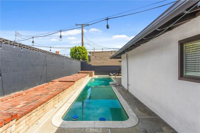 5450 Bonnie Brae, Montclair, CA 91763