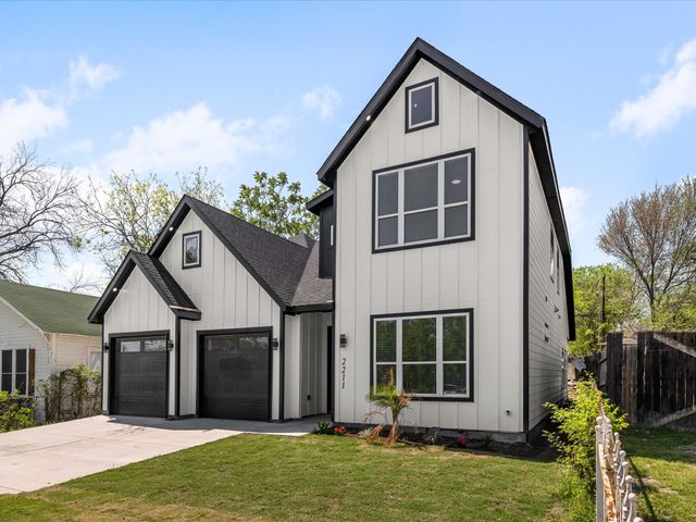 2211 Lee Avenue, Fort Worth, TX 76164