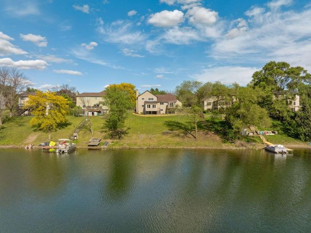 15765 Garden View Drive, Apple Valley, MN 55124