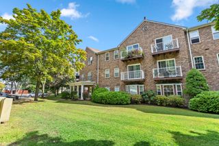 421 Tolland Street 209, East Hartford, CT 06108