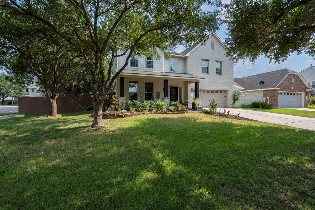 832 Hometown PKWY, Kyle, TX 78640