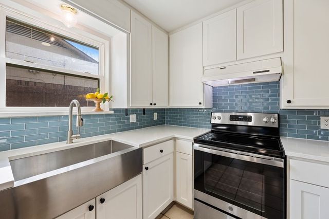 8217 O'Brian, North Richland Hills, TX 76180
