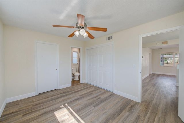 715 1ST AVENUE NE, Largo, FL 33770