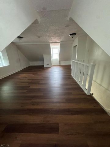8 Hanover St, Phillipsburg Town, NJ 08865
