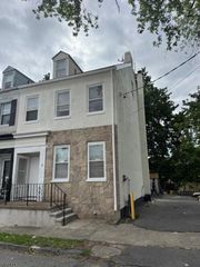 8 Hanover St, Phillipsburg Town, NJ 08865
