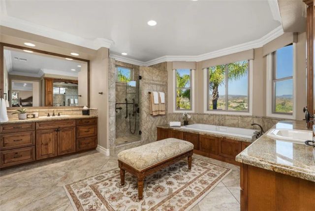18 Claremont, Coto De Caza, CA 92679