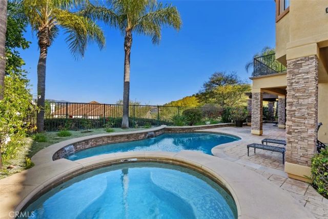 18 Claremont, Coto De Caza, CA 92679