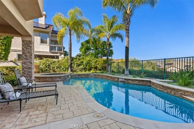 18 Claremont, Coto De Caza, CA 92679