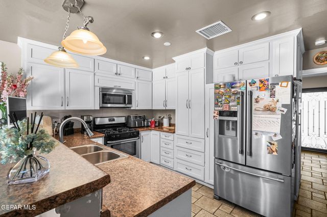 9208 BREISH Court, El Paso, TX 79925