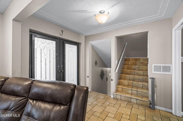 9208 BREISH Court, El Paso, TX 79925