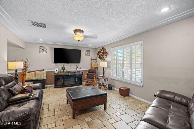 9208 BREISH Court, El Paso, TX 79925