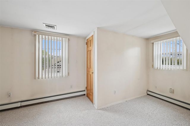 199 Sycamore Avenue, Bethpage, NY 11714