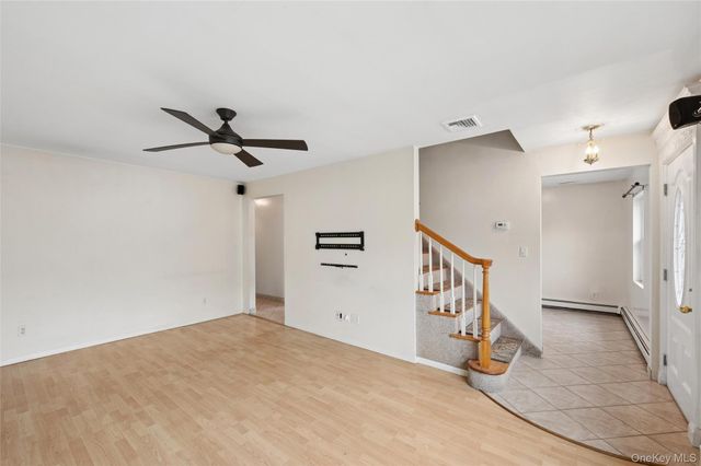 199 Sycamore Avenue, Bethpage, NY 11714
