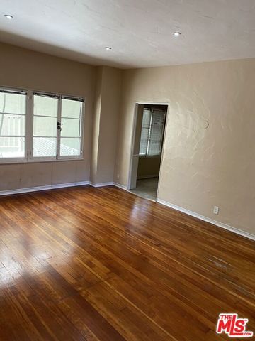 476 Landfair Avenue 104, Los Angeles, CA 90024