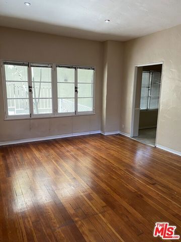 476 Landfair Avenue 104, Los Angeles, CA 90024