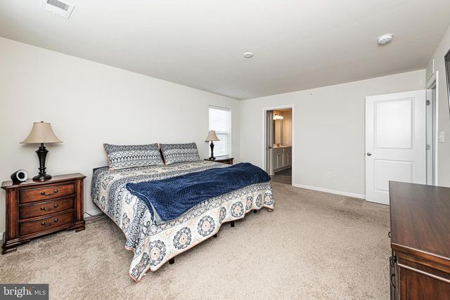 17 EGRET WAY, Phoenixville, PA 19460