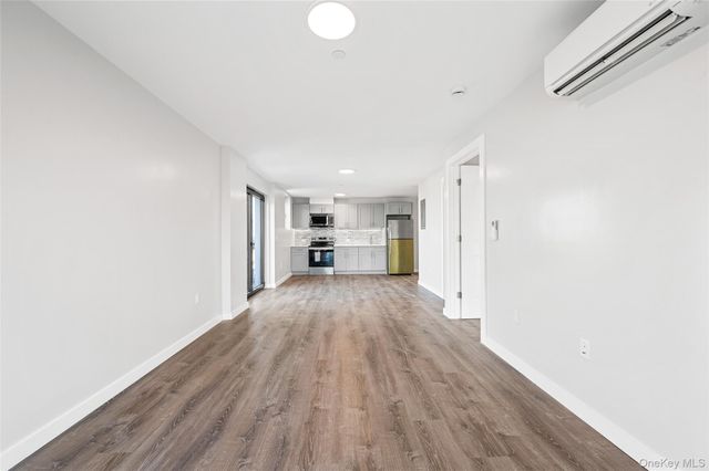 43-34 53rd Street 7B, Woodside, NY 11377