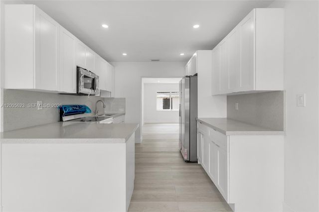 6536 SW 21st St, Miramar, FL 33023