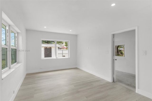 6536 SW 21st St, Miramar, FL 33023