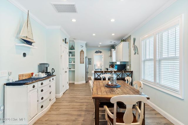 1517 Carolina Beach Avenue N Unit 2, Carolina Beach, NC 28428