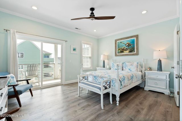 1517 Carolina Beach Avenue N Unit 2, Carolina Beach, NC 28428