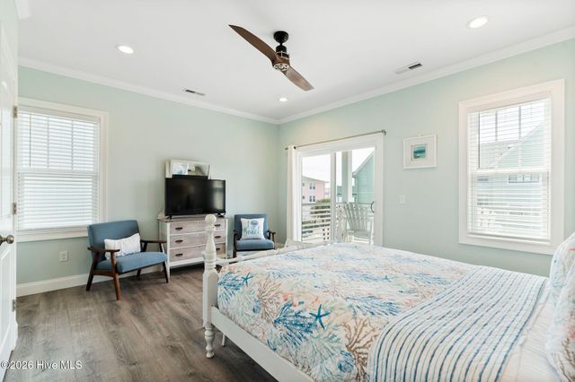 1517 Carolina Beach Avenue N Unit 2, Carolina Beach, NC 28428