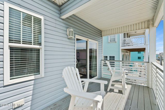 1517 Carolina Beach Avenue N Unit 2, Carolina Beach, NC 28428