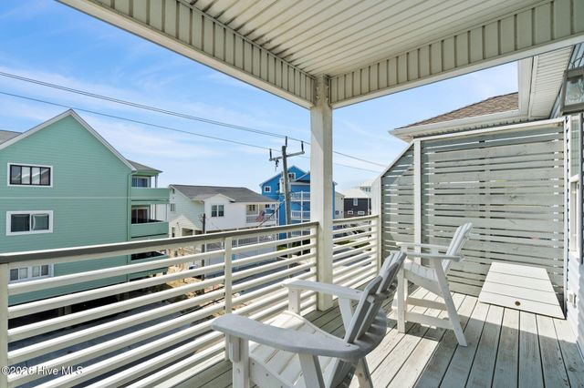 1517 Carolina Beach Avenue N Unit 2, Carolina Beach, NC 28428