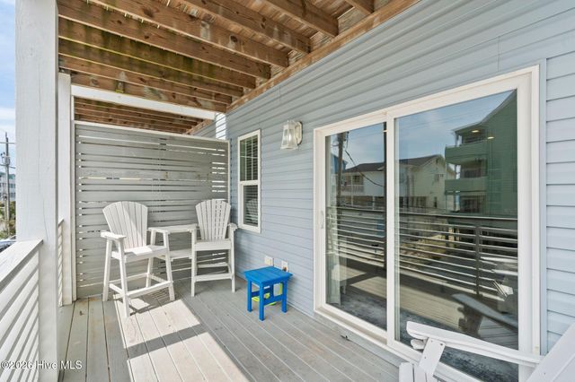 1517 Carolina Beach Avenue N Unit 2, Carolina Beach, NC 28428