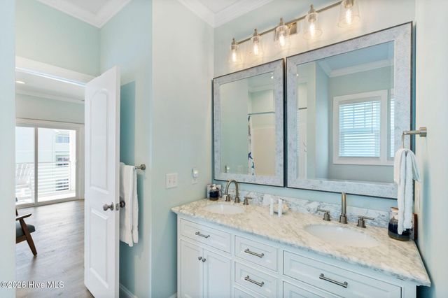 1517 Carolina Beach Avenue N Unit 2, Carolina Beach, NC 28428