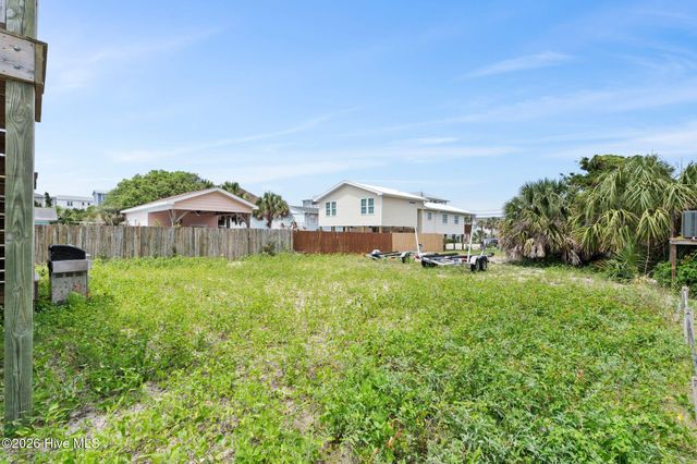 1517 Carolina Beach Avenue N Unit 2, Carolina Beach, NC 28428