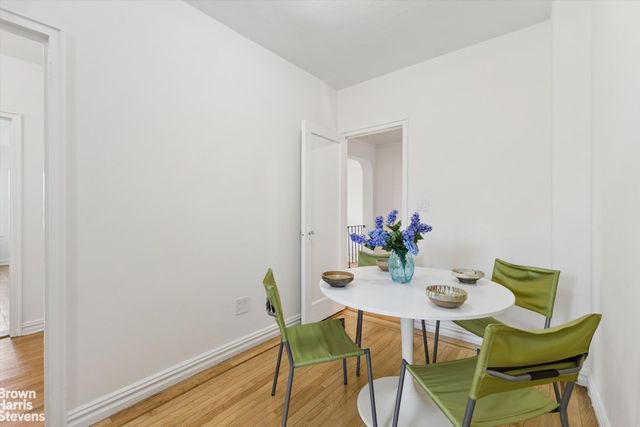 4445 Post Rd Apt 7D, New York City, NY 10471