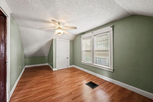 81 Healey St, Springfield, MA 01151