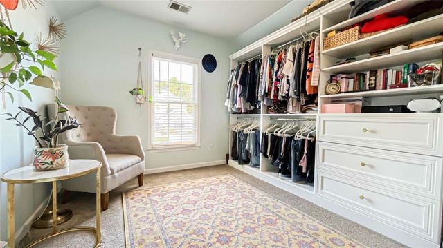 1951 Barrett Knoll NW Circle, Kennesaw, GA 30152